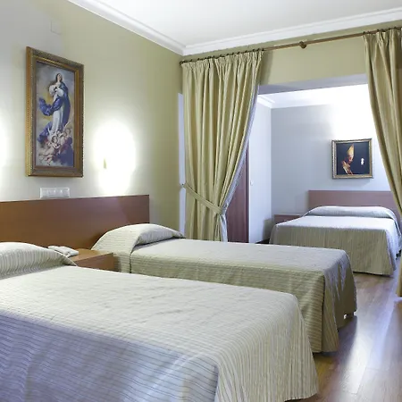 Domus Pacis Готель