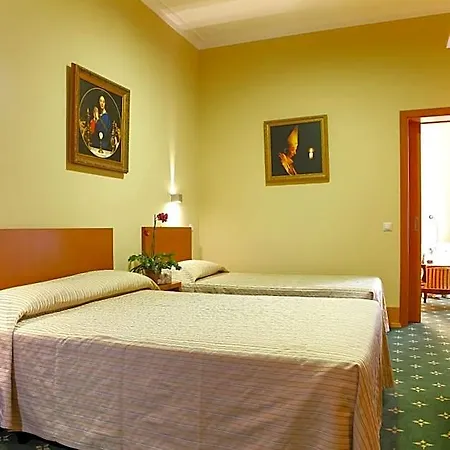 Hotel Domus Pacis 3*