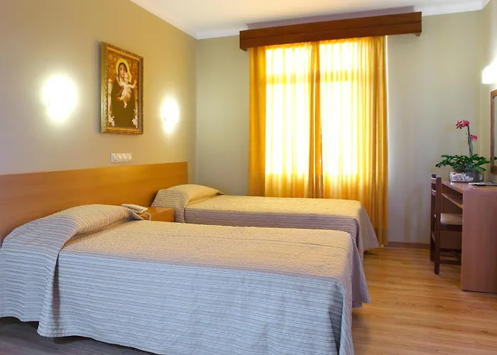 Domus Pacis 3* פאטימה