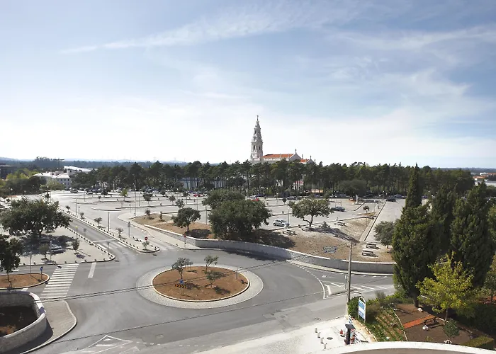 Domus Pacis מלון 3*