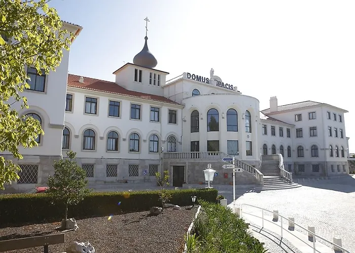 Domus Pacis מלון